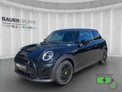 Schwarz Gebraucht 2022 Mini Cooper SE Classic Kleinwagen | 18.990 € (Fairer Preis)