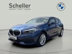 Blau Gebraucht 2022 BMW 118 Advantage Kleinwagen | 23.900 € (Fairer Preis)