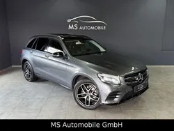 Grau Gebraucht 2017 Mercedes GLC250 AMG line SUV | 28.990 € (Fairer Preis)