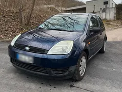Blau Gebraucht 2003 Ford Fiesta Kleinwagen | 1.100 € (Fairer Preis)