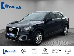 Mythosschwarz metallic (metallic) Gebraucht 2020 Audi Q2 Design SUV | 19.390 € (Fairer Preis)