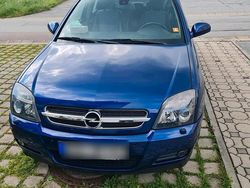 Blau Gebraucht 2004 Opel Vectra Limousine | 2.200 € (Fairer Preis)