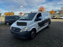 Weiß Gebraucht 2011 Mercedes Vito Limousine | 6.980 € (Fairer Preis)