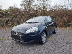 Blau Gebraucht 2009 Fiat Grande Punto Active Kleinwagen | 1.900 € (Guter Preis)