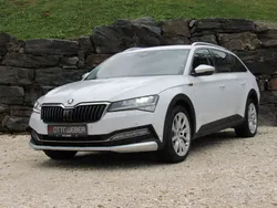 Moonwhite Gebraucht 2023 Skoda Superb Kombi | 39.990 € (Guter Preis)