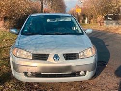 Silber Gebraucht 2003 Renault Mégane GrandTour Kombi | 999 €