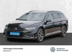 Deep black perleffekt Gebraucht 2022 VW Passat GTE Kombi | 21.680 € (Guter Preis)