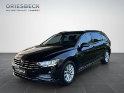 Deep black perleffekt Gebraucht 2023 VW Passat Business Kombi | 20.990 € (Fairer Preis)