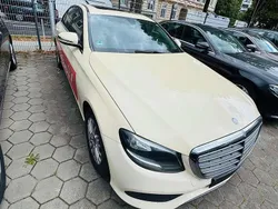 Beige Gebraucht 2017 Mercedes E200 Limousine | 7.850 € (Guter Preis)