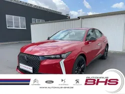 Velvetrot (rot) Gebraucht 2023 Citroën DS4 PureTech Kleinwagen | 27.900 € (Etwas zu teuer)