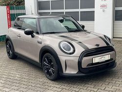 Grau Gebraucht 2023 Mini Cooper Classic Kleinwagen | 23.990 € (Fairer Preis)