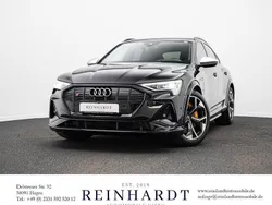 Mythosschwarz metallic Gebraucht 2021 Audi e-tron Sportback Ambiente SUV | 43.835 € (Superpreis)