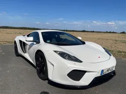 Weiß Gebraucht 2012 McLaren MP4-12C Coupé | 109.000 €