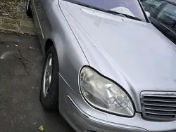 Silber Gebraucht 2004 Mercedes S400 Limousine | 1.250 €