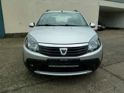 Platinsilbergraumetallic Gebraucht 2012 Dacia Sandero Stepway Kleinwagen | 4.999 € (Guter Preis)