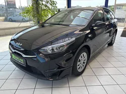 Schwarz Gebraucht 2024 Kia Ceed Sportswagon Kombi | 16.995 € (Superpreis)