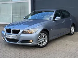 Blau Gebraucht 2010 BMW 318 Comfort Edition Limousine | 10.490 € (Teuer)