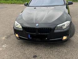 Schwarz Gebraucht 2012 BMW 530 M Sport Limousine | 25.000 €