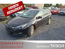 Tiefsee blau Gebraucht 2018 Opel Astra Dynamic Kombi | 6.985 € (Superpreis)