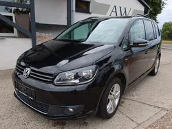 Schwarz Gebraucht 2013 VW Touran Match Van / Kleinbus | 6.100 € (Guter Preis)