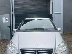 Grau Gebraucht 2004 Mercedes A170 Classic Limousine | 2.499 € (Fairer Preis)
