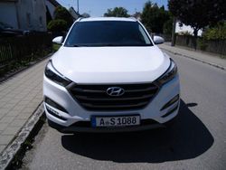 Weiß Gebraucht 2017 Hyundai Tucson SUV | 13.000 € (Guter Preis)