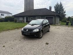 Schwarz Gebraucht 2010 VW Fox Style Kleinwagen | 1.599 € (Guter Preis)