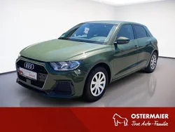 Grün Gebraucht 2024 Audi A1 Sportback Advanced Plus Kleinwagen | 24.880 € (Guter Preis)