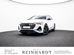 Gletscherweiß metallic Gebraucht 2022 Audi e-tron Sportback Black Edition SUV | 39.430 € (Guter Preis)
