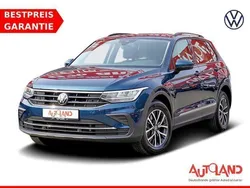 Nightshade blue perl (metallic) Gebraucht 2022 VW Tiguan Active SUV | 30.490 € (Fairer Preis)