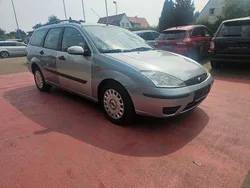 Silber Gebraucht 2003 Ford Focus Futura Kombi | 1.250 € (Guter Preis)