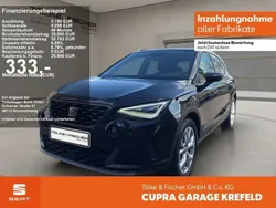 Mitternachtsschwarz (metallic) Gebraucht 2024 Seat Arona FR SUV | 22.679 € (Fairer Preis)