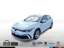 Pure white Gebraucht 2022 VW Golf VIII GTI Limousine | 28.230 € (Superpreis)