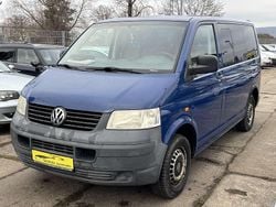 Blau Gebraucht 2006 VW Caravelle Van / Kleinbus | 3.990 €