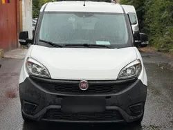 Weiß Gebraucht 2016 Fiat Doblò Lounge Van / Kleinbus | 6.999 € (Fairer Preis)