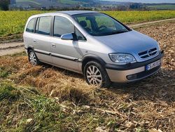 Silber Gebraucht 2004 Opel Zafira Van / Kleinbus | 1.400 € (Fairer Preis)