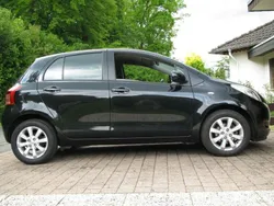 Schwarz Gebraucht 2008 Toyota Yaris Team Kleinwagen | 3.999 € (Fairer Preis)