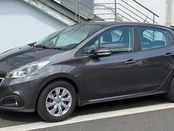 Grau Gebraucht 2018 Peugeot 208 Active Kleinwagen | 6.900 € (Guter Preis)