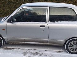 Silber Gebraucht 2003 Daihatsu Cuore Kleinwagen | 900 € (Superpreis)