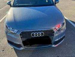 Blau Gebraucht 2011 Audi A1 Attraction Kleinwagen | 9.250 € (Teuer)