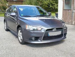 Grau Gebraucht 2010 Mitsubishi Lancer Sportback Limousine | 5.490 € (Fairer Preis)