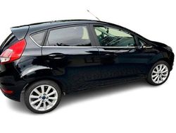 Schwarz Gebraucht 2016 Ford Fiesta Titanium Kleinwagen | 6.200 € (Guter Preis)