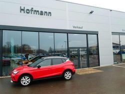 Rot Gebraucht 2023 Seat Arona Xperience SUV | 16.950 € (Fairer Preis)