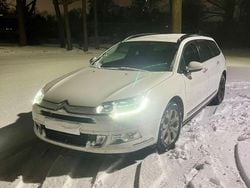 Weiß Gebraucht 2011 Citroën C5 Exclusive Kombi | 2.399 € (Guter Preis)