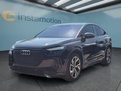Schwarz Gebraucht 2022 Audi Q4 e-tron S-Line SUV | 30.649 € (Etwas zu teuer)