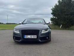 Grau Gebraucht 2007 Audi A5 S-Line Coupé | 7.999 €
