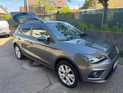 Grau Gebraucht 2018 Seat Arona Style SUV | 14.190 € (Guter Preis)