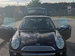 Schwarz Gebraucht 2005 Mini Cooper Kleinwagen | 2.400 € (Fairer Preis)