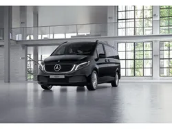 Obsidianschwarz metallic Gebraucht 2024 Mercedes EQV300 Avantgarde Van / Kleinbus | 48.305 € (Guter Preis)