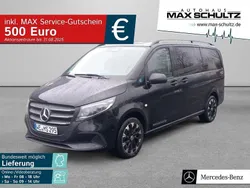 Obsidianschwarz Gebraucht 2024 Mercedes Vito Van / Kleinbus | 62.399 €